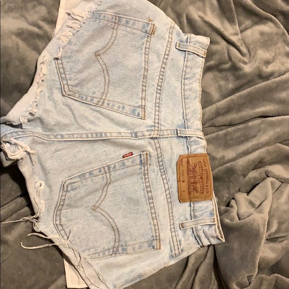 LEVIS - Picture 3 of 3